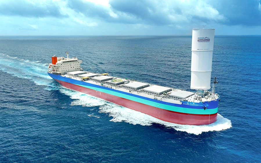 MOL delivers WAPS-equipped LNG dual-fuel coal carrier